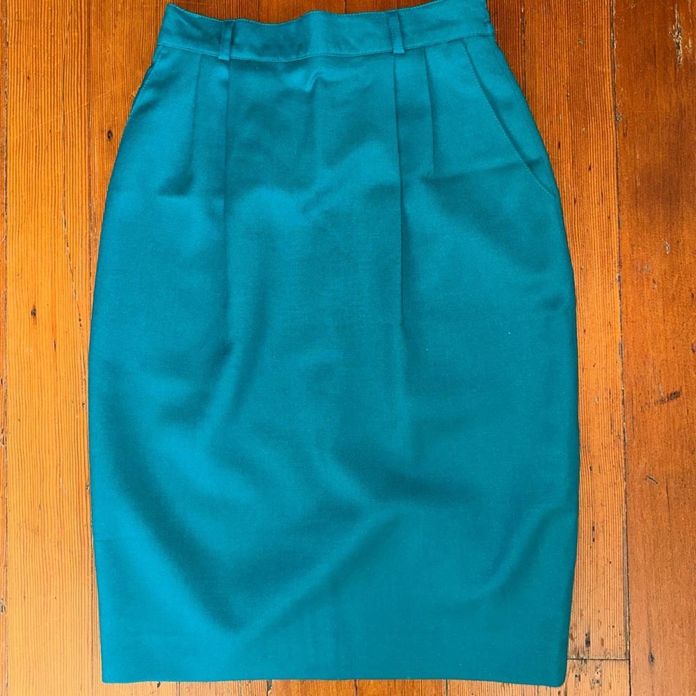 Vintage Braemar by Jeremy Scott 100% Pure Wool Made in Canada Green Pencil Skirt